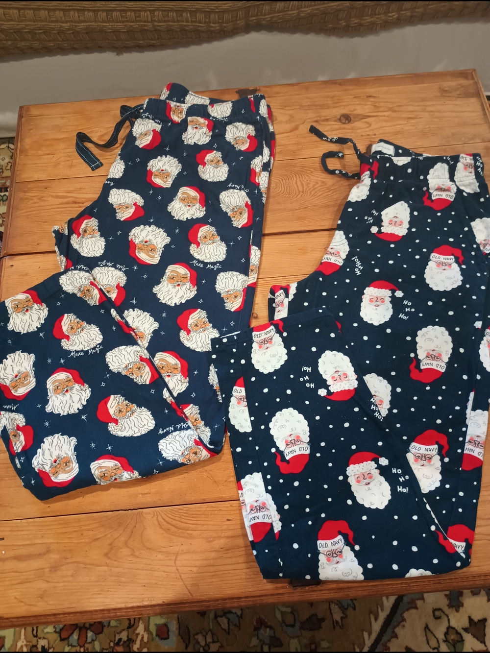 Mens His & Hers Old Navy Santa Holiday Pajama Bottoms One M, One L Christmas